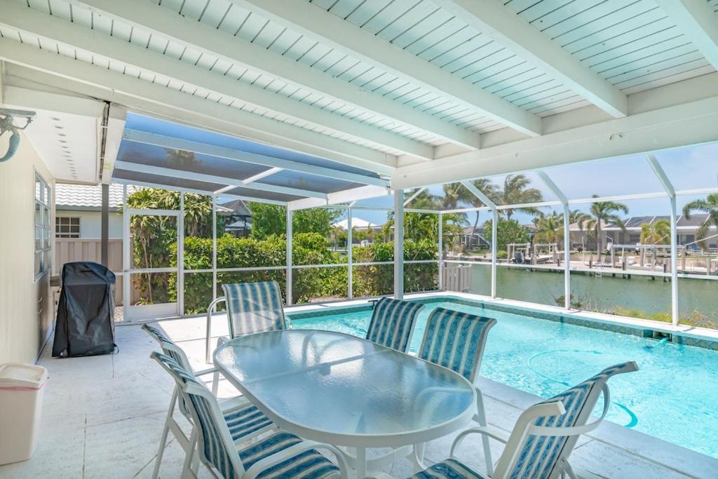 Mermaid Manor; Waterfront With Direct Ocean Access And Private Heated Pool มาร์โกไอส์แลนด์ ภายนอก รูปภาพ